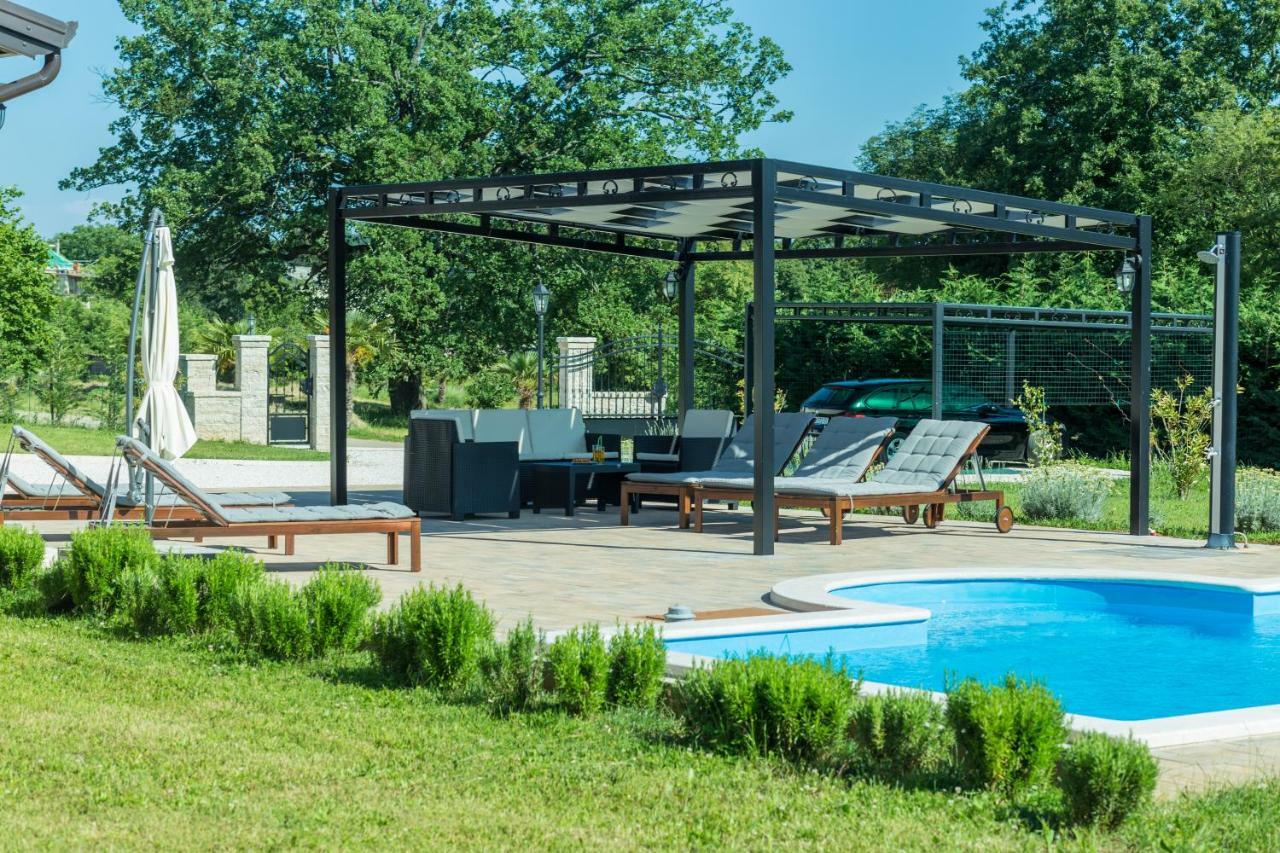 Vila Elida Pazin Exteriér fotografie