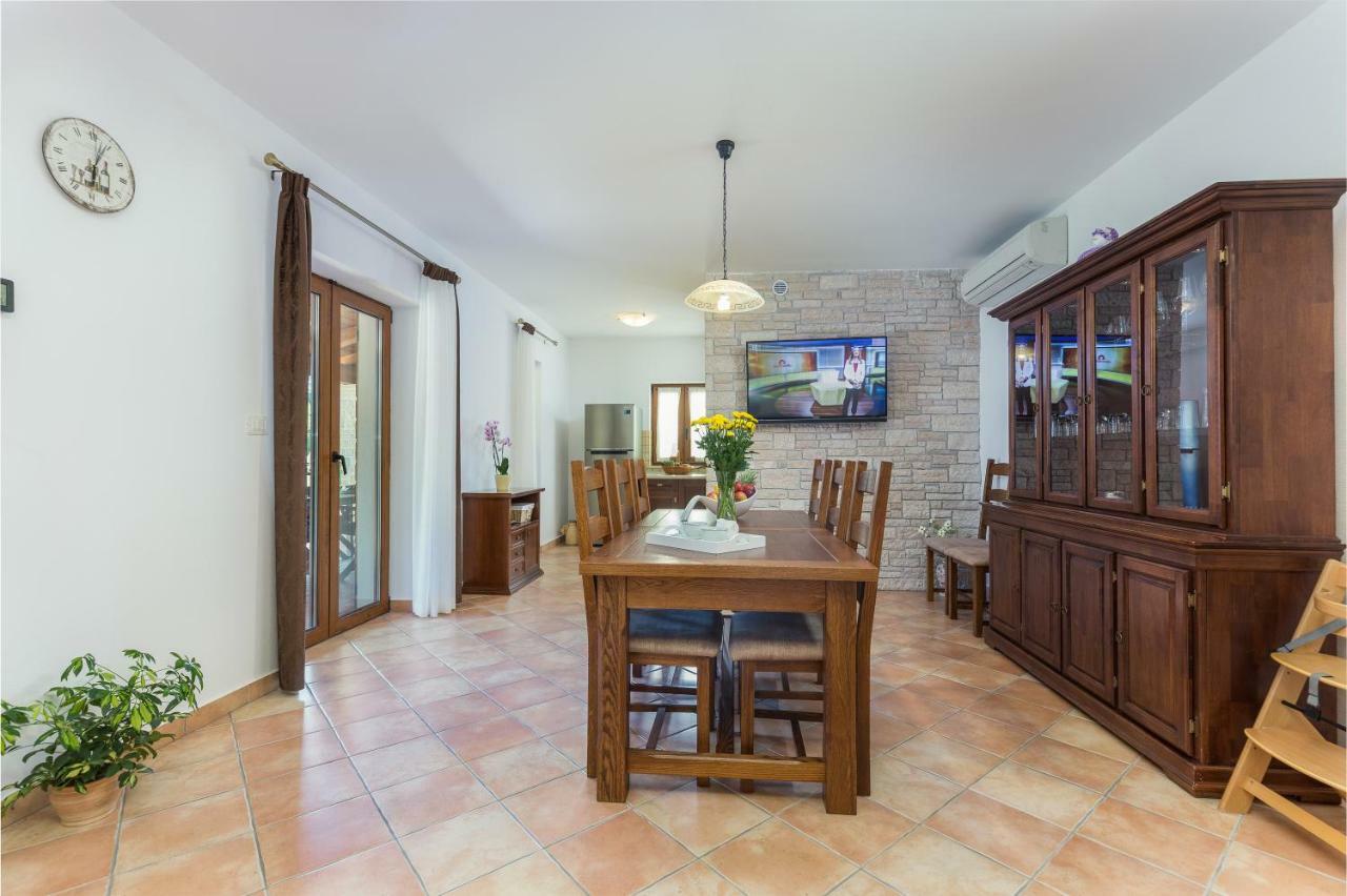 Vila Elida Pazin Exteriér fotografie