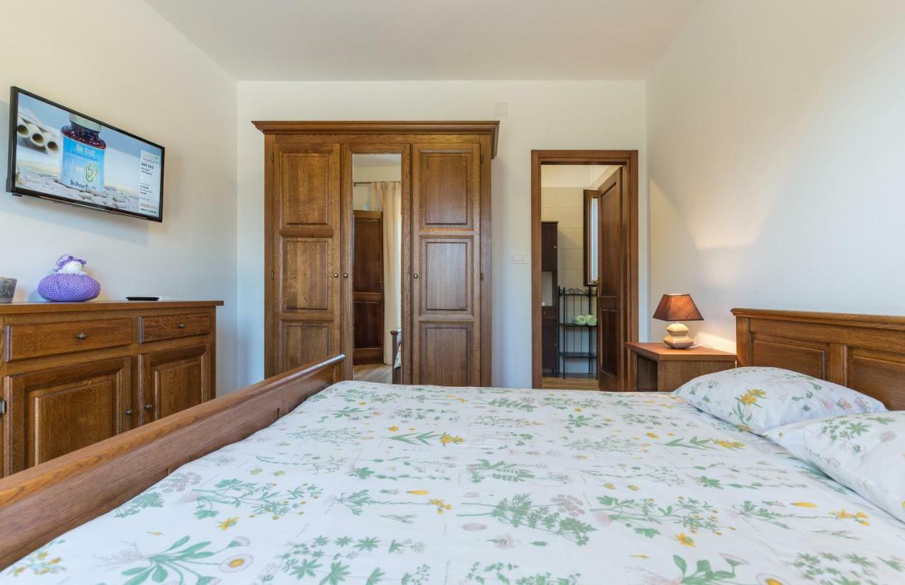 Vila Elida Pazin Exteriér fotografie