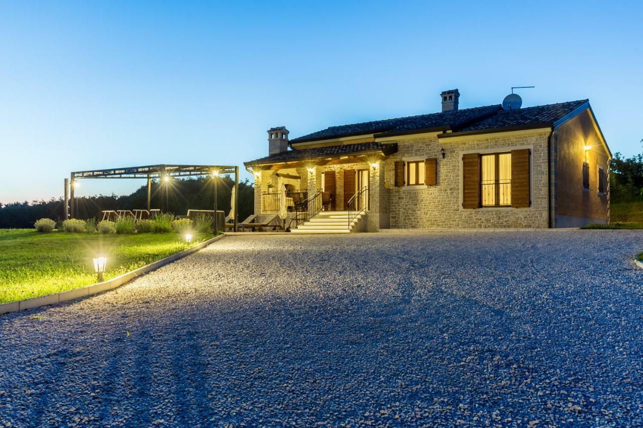 Vila Elida Pazin Exteriér fotografie