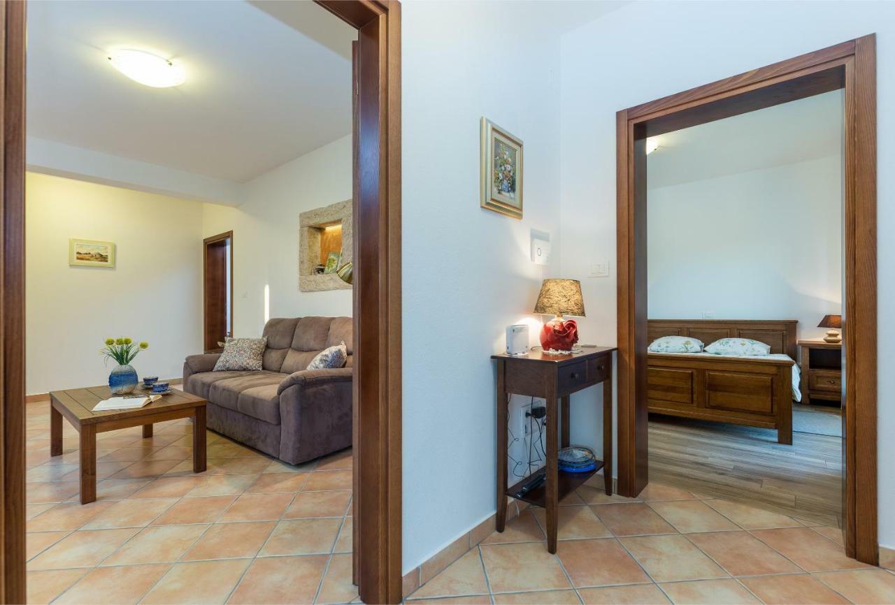 Vila Elida Pazin Exteriér fotografie