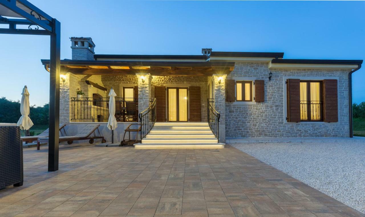 Vila Elida Pazin Exteriér fotografie