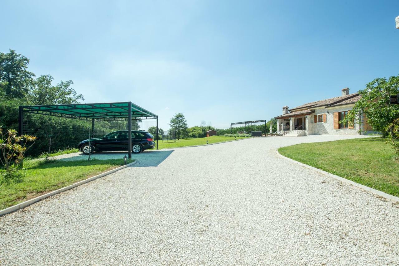 Vila Elida Pazin Exteriér fotografie