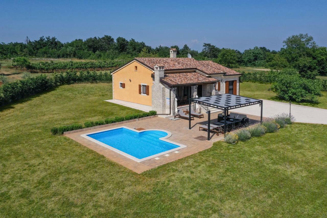 Vila Elida Pazin Exteriér fotografie